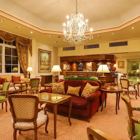 Отель Olissippo Lapa Palace - The Leading Of The World