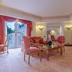奥利斯拉帕帕里斯酒店 - 世界顶级酒店 酒店 5*