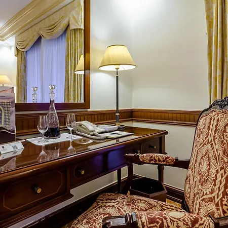 Olissippo Lapa Palace - The Leading Of The World リスボン