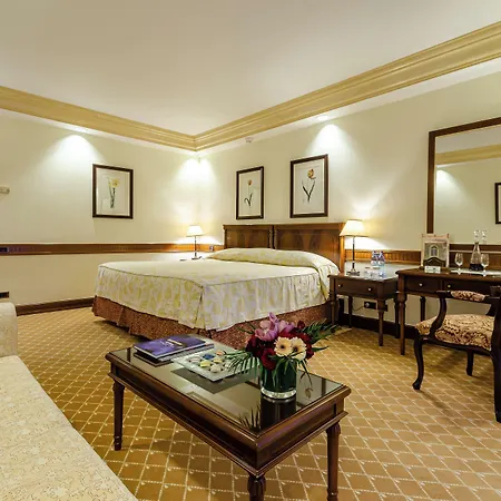 Olissippo Lapa Palace - The Leading Of The World ホテル