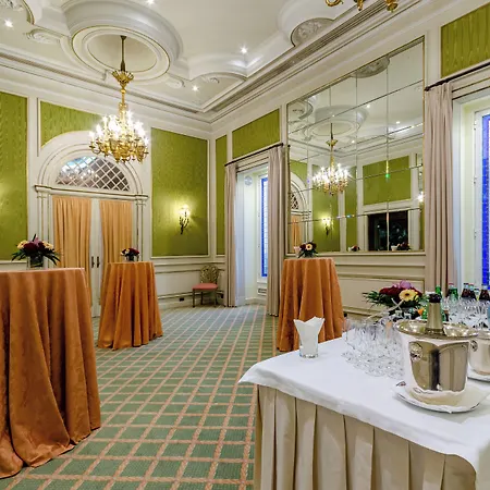 ホテル Olissippo Lapa Palace - The Leading Of The World 5*